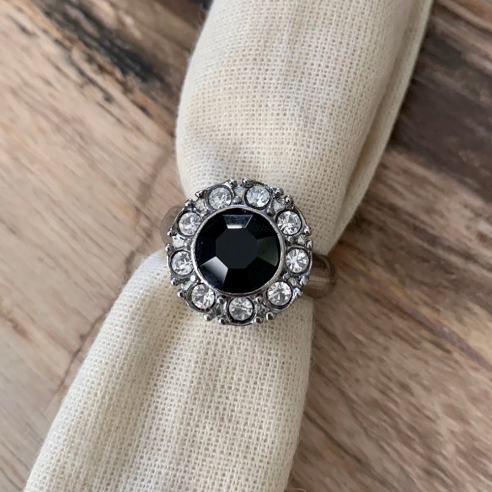 Dyrberg/Kern Calvet Swarovski crystal ring